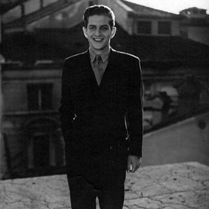 Un giovanissimo Antonio Annaloro